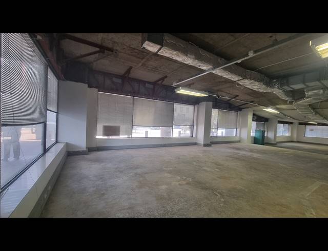 336M² RETAIL TO LET IN CAPE TOWN CITY CENTRE